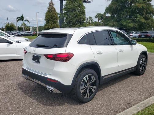 2025 Mercedes-Benz GLA 250 Base