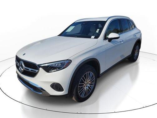 2026 Mercedes-Benz GLC 300 Base