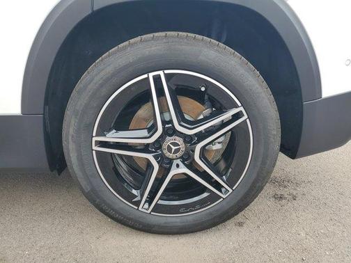 2025 Mercedes-Benz GLB 250 Base