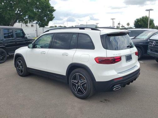 2025 Mercedes-Benz GLB 250 Base