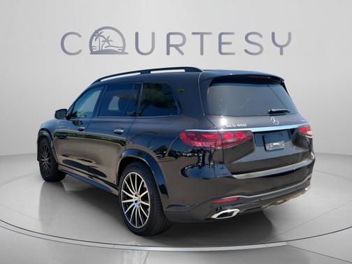 Black 2024 Mercedes-Benz GLS 450 4MATIC