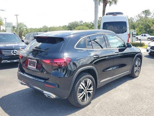 2025 Mercedes-Benz GLA 250 Base