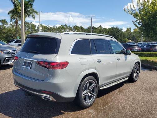 2025 Mercedes-Benz GLS 450 4MATIC