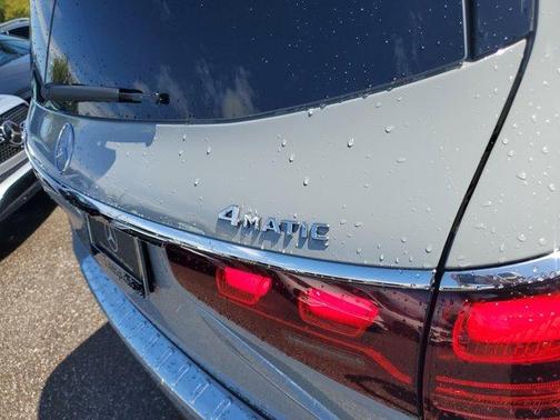 2025 Mercedes-Benz GLS 450 4MATIC