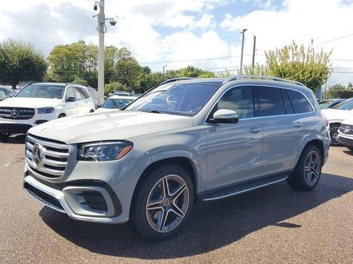 2025 Mercedes-Benz GLS 450 4MATIC