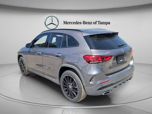 Mountain Grey Metallic 2022 Mercedes-Benz GLA 250 Base