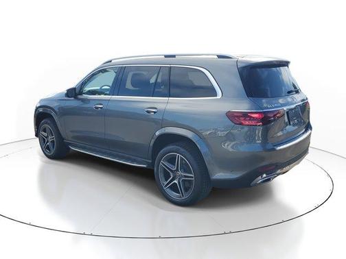2026 Mercedes-Benz GLS 450