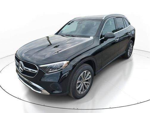 2026 Mercedes-Benz GLC 300 Base