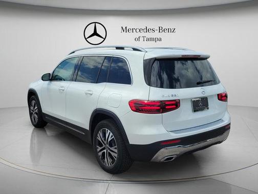 Polar White 2026 Mercedes-Benz GLB 250 Base