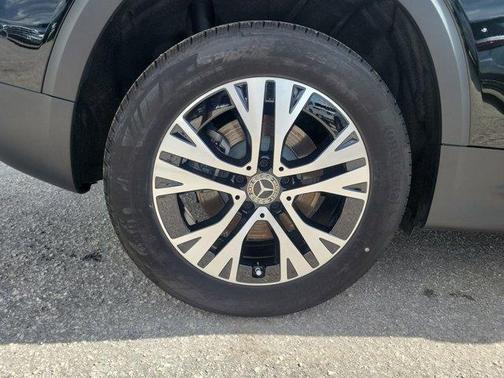 2025 Mercedes-Benz GLB 250 Base