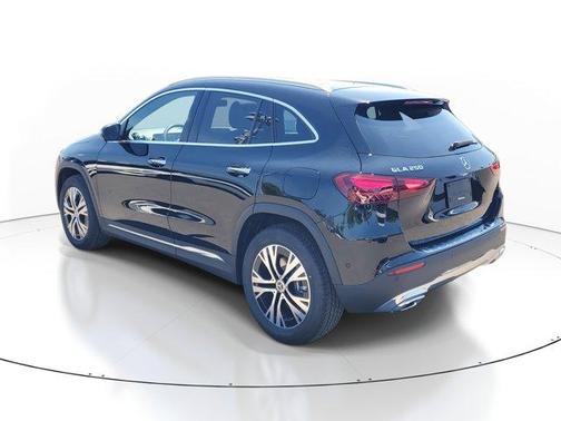 2025 Mercedes-Benz GLA 250 Base