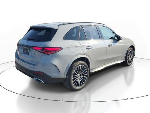 2025 Mercedes-Benz GLC 300 Base