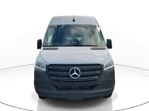 2025 Mercedes-Benz Sprinter 2500 High Roof