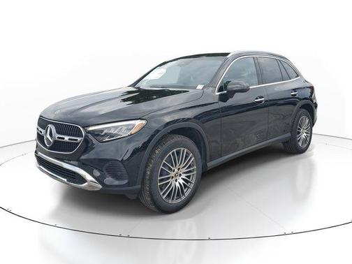 2026 Mercedes-Benz GLC 300 Base