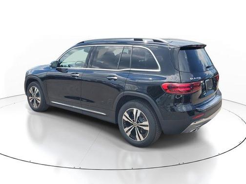 2026 Mercedes-Benz GLB 250 Base