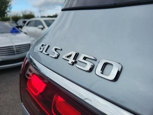 2025 Mercedes-Benz GLS 450 4MATIC