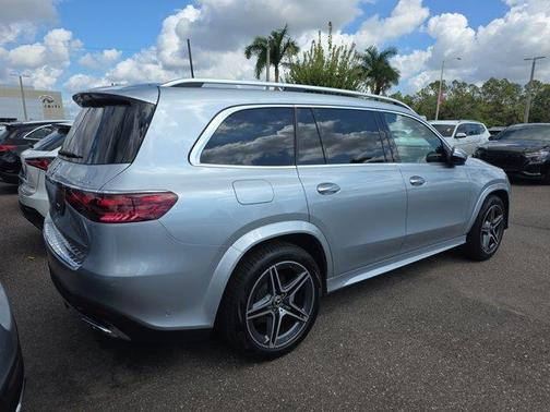 2025 Mercedes-Benz GLS 450 4MATIC