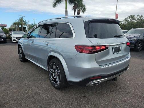 2025 Mercedes-Benz GLS 450 4MATIC