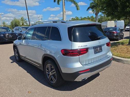 2026 Mercedes-Benz GLB 250 Base