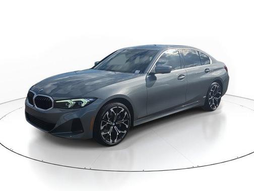 2025 BMW 330 i