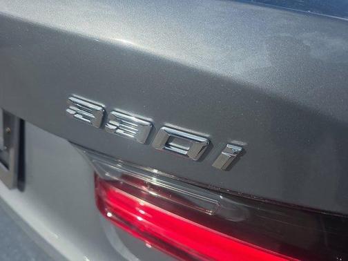 2025 BMW 330 i