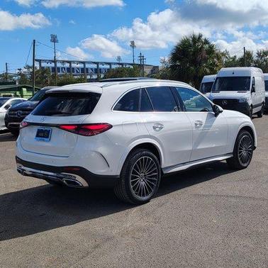 2026 Mercedes-Benz GLC 300 Base 4MATIC