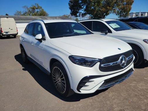 2026 Mercedes-Benz GLC 300 Base 4MATIC