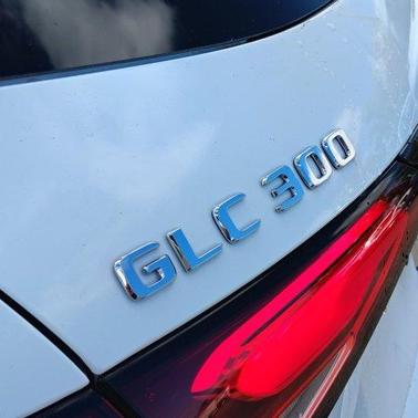 2026 Mercedes-Benz GLC 300 Base 4MATIC