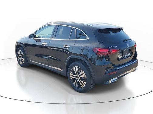 2025 Mercedes-Benz GLA 250 Base