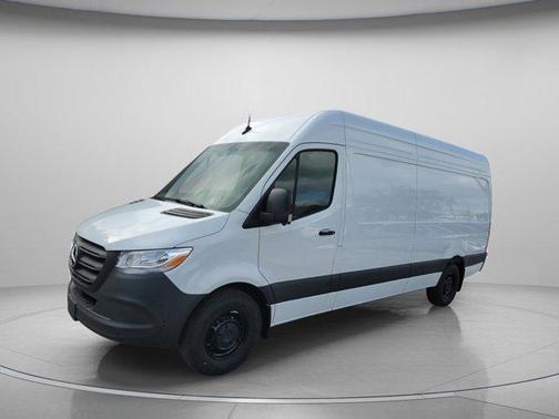 2026 Mercedes-Benz Sprinter 2500 High Roof