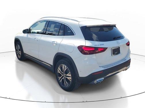 2025 Mercedes-Benz GLA 250 Base