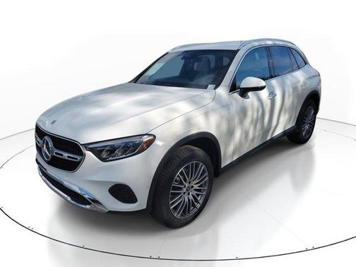 2026 Mercedes-Benz GLC 300 Base