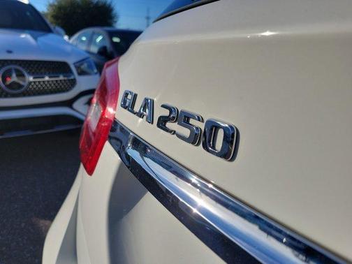 2018 Mercedes-Benz GLA 250 Base