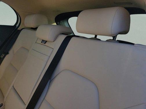 2018 Mercedes-Benz GLA 250 Base