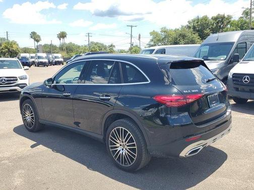 2024 Mercedes-Benz GLC 300 Base