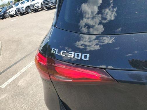 2024 Mercedes-Benz GLC 300 Base