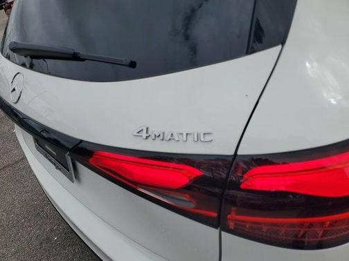 2026 Mercedes-Benz GLC 300 Base 4MATIC