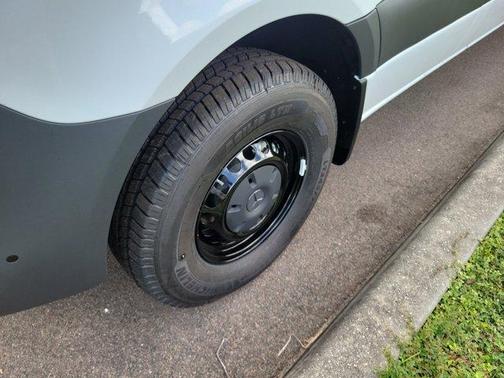 2026 Mercedes-Benz Sprinter 2500 High Roof