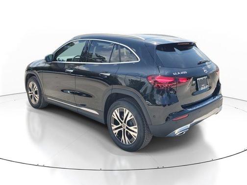 2025 Mercedes-Benz GLA 250 Base