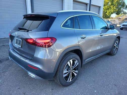 2026 Mercedes-Benz GLA 250 Base