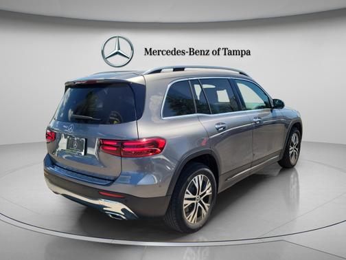 2026 Mercedes-Benz GLB 250 