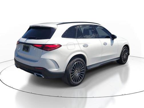 2025 Mercedes-Benz GLC 300 Base