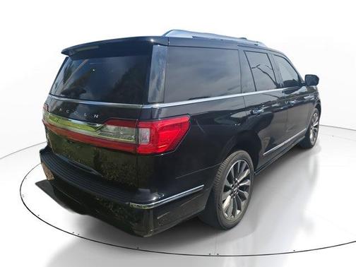 2018 Lincoln Navigator Select