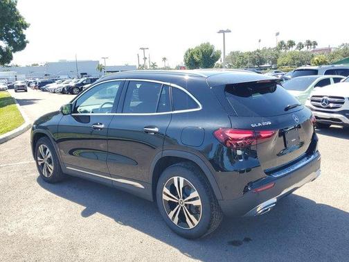 2025 Mercedes-Benz GLA 250 Base