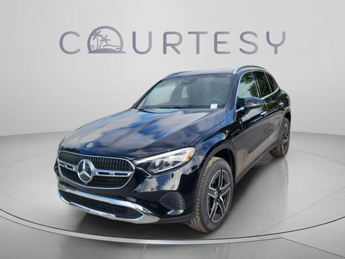Black 2026 Mercedes-Benz GLC 300