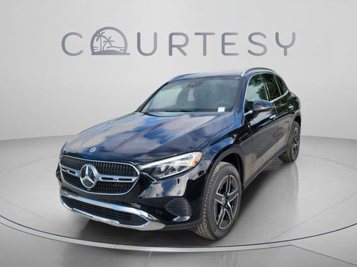 Black 2026 Mercedes-Benz GLC 300 4MATIC
