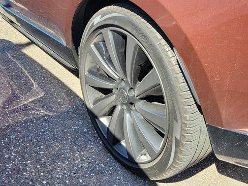 2023 Land Rover Range Rover SV