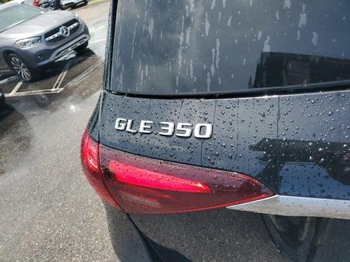 2025 Mercedes-Benz GLE 350 Base