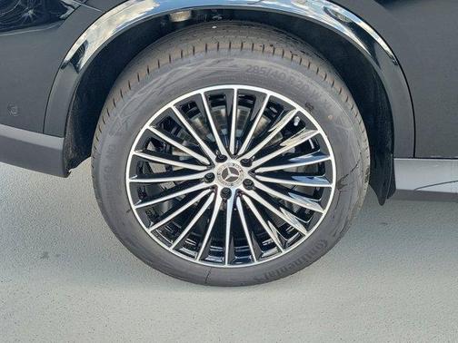 2026 Mercedes-Benz GLC 300 Base