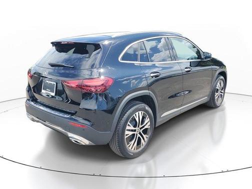 2025 Mercedes-Benz GLA 250 Base